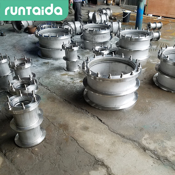 DN200不锈钢柔性防水套管
